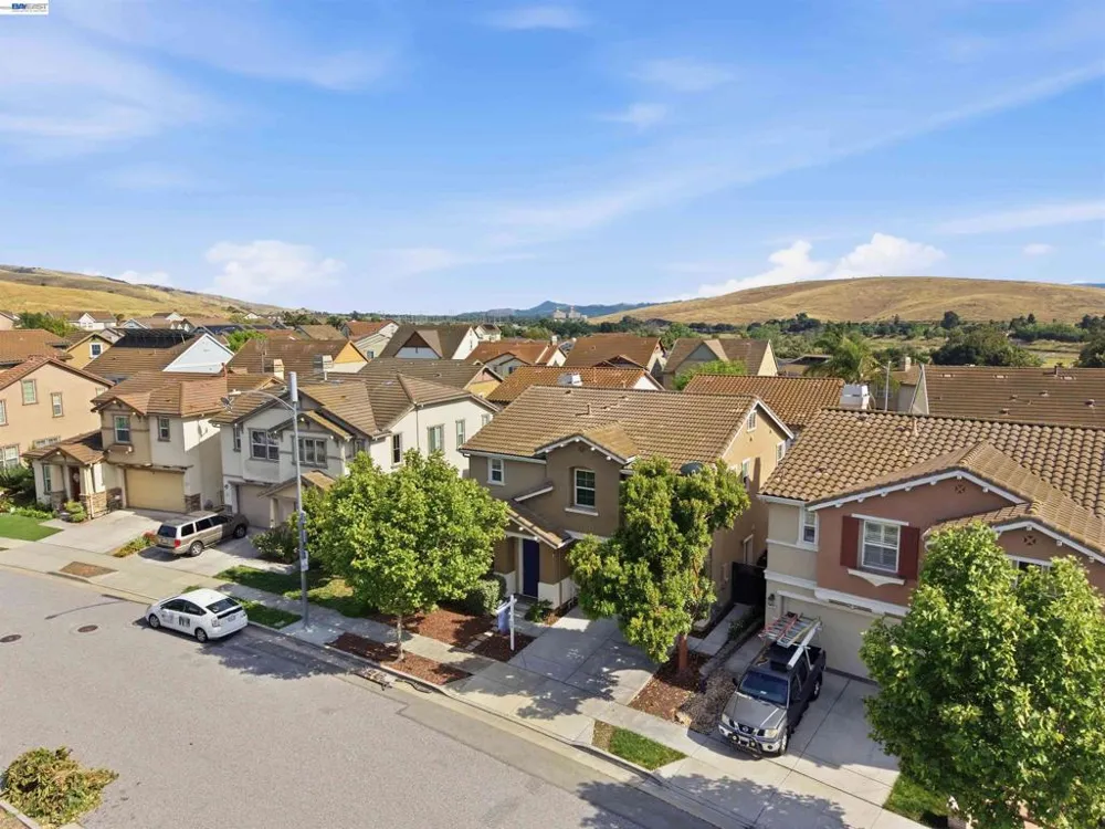 7129 Cerro Crest Dr San Jose, CA 95138