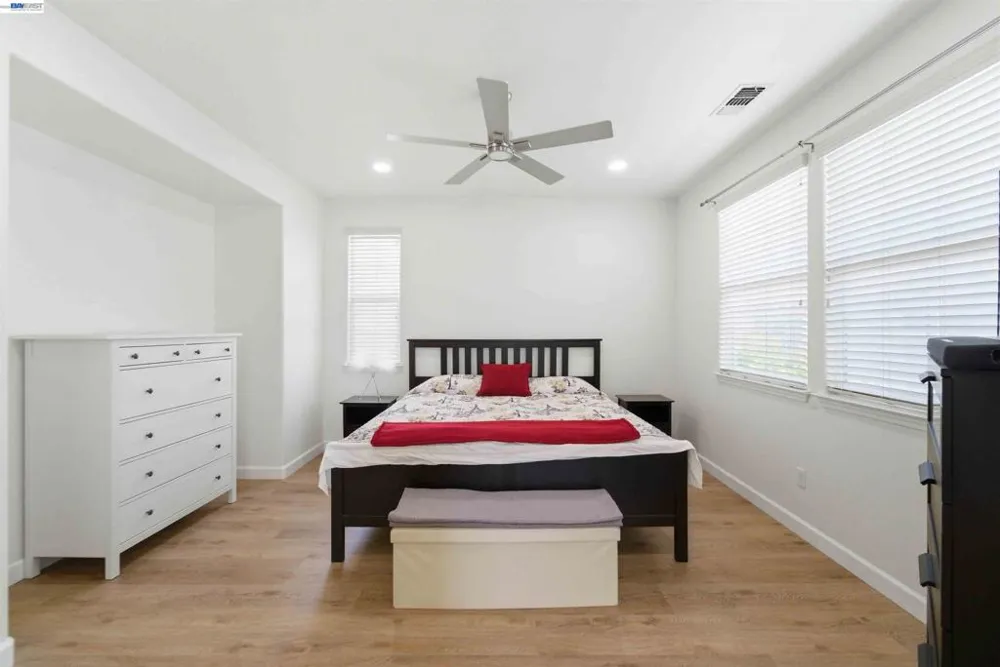 7129 Cerro Crest Dr San Jose, CA 95138