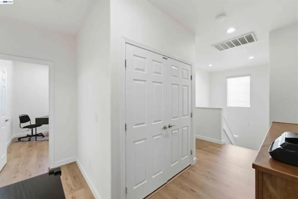 7129 Cerro Crest Dr San Jose, CA 95138