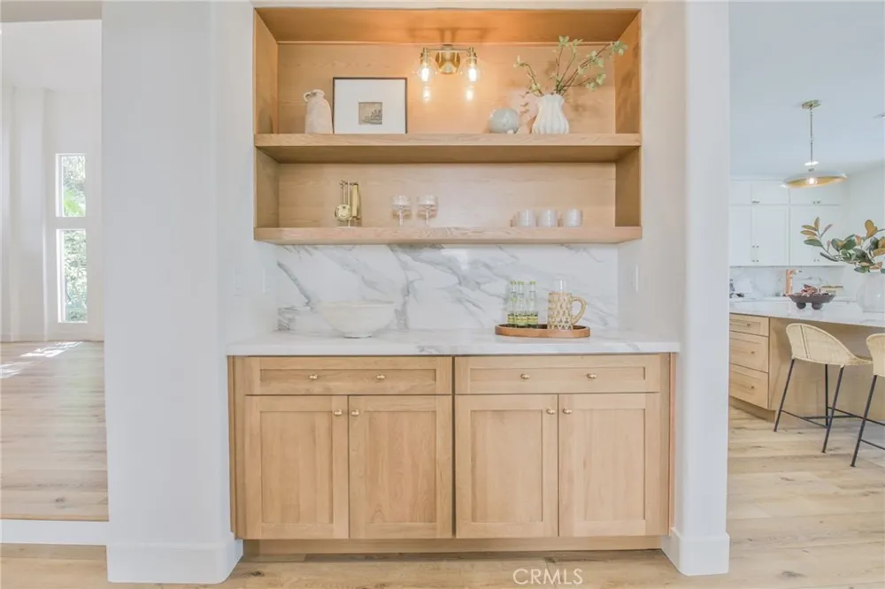 2162 Sonbria Tustin, CA 92782