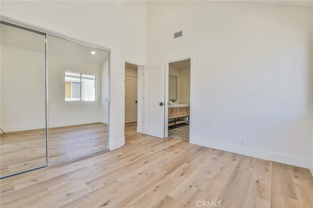 2162 Sonbria Tustin, CA 92782