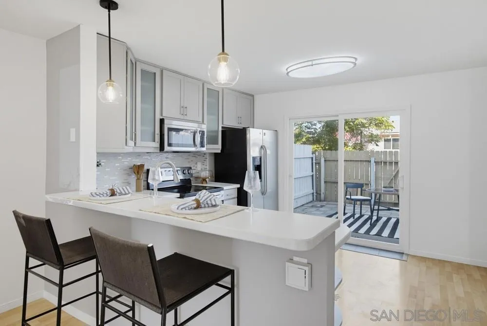 439 Verde Ridge Spring Valley, CA 91977