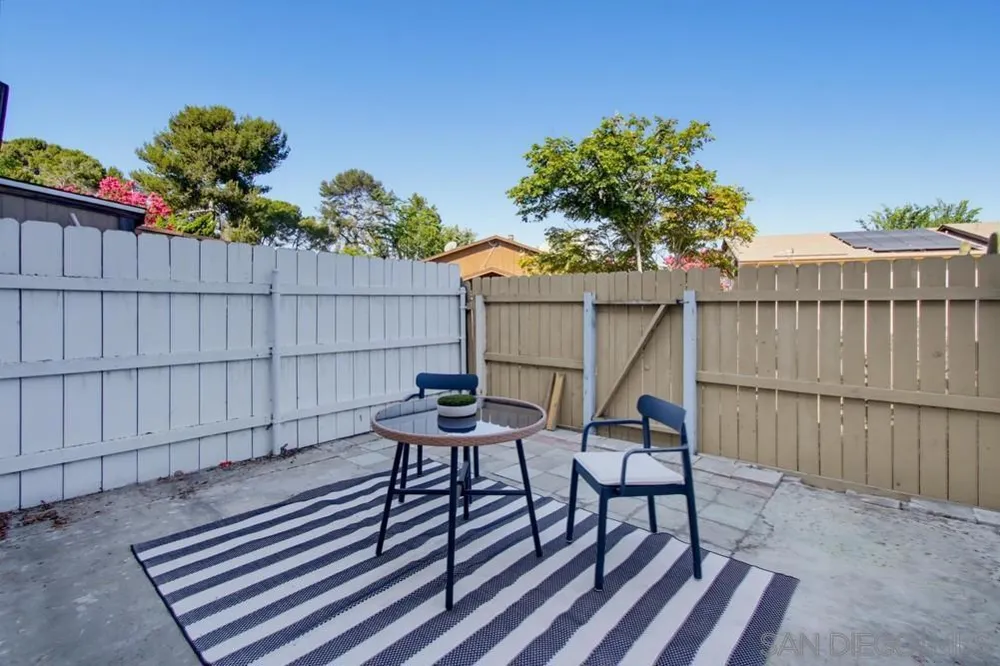 439 Verde Ridge Spring Valley, CA 91977