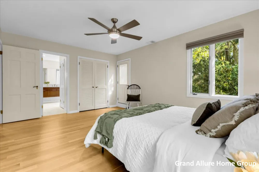 2850 Burritt Street NW Grand Rapids, MI 49504