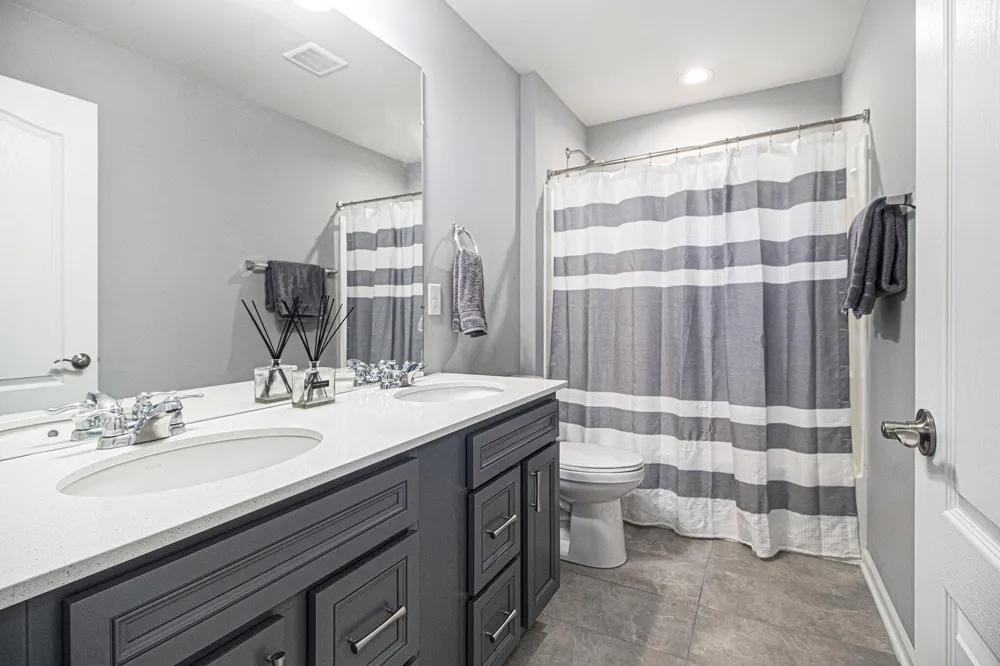 2865 Dillon Drive Ann Arbor, MI 48105