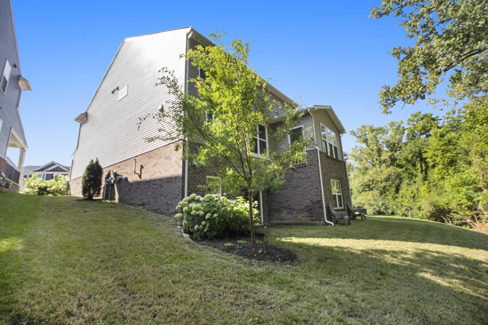 2865 Dillon Drive Ann Arbor, MI 48105