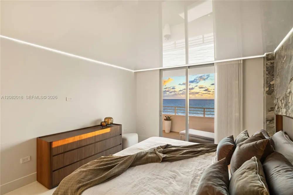 5555 Collins Ave #16H Miami Beach, FL 33140