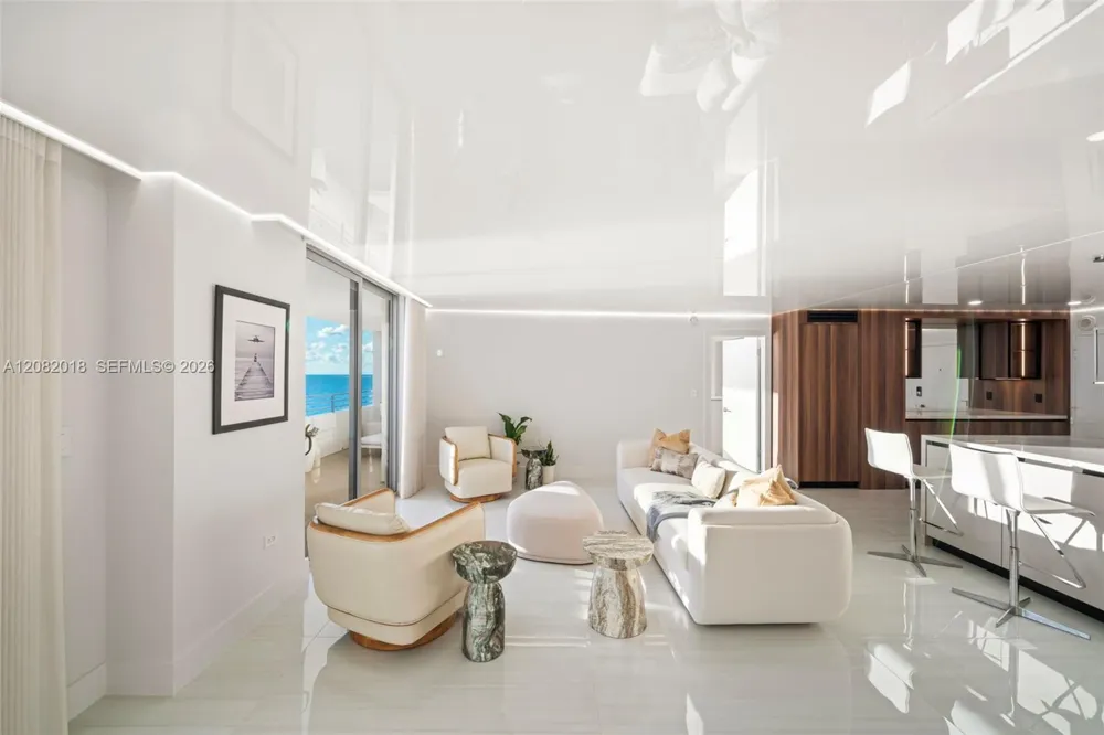 5555 Collins Ave #16H Miami Beach, FL 33140