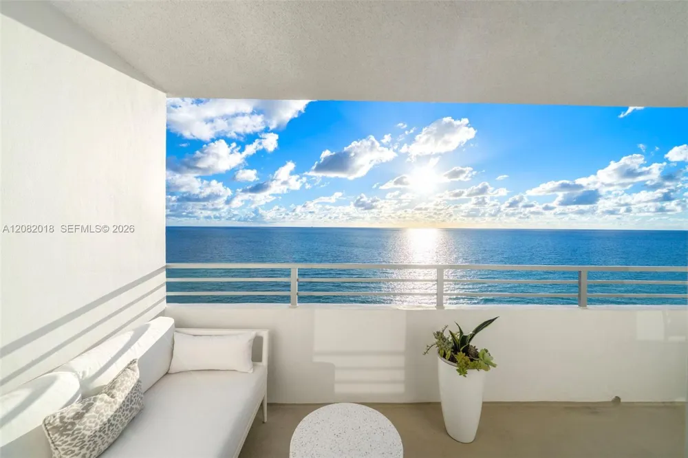 5555 Collins Ave #16H Miami Beach, FL 33140