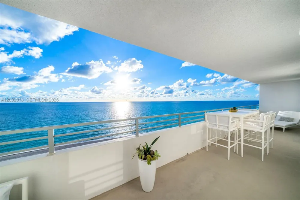 5555 Collins Ave #16H Miami Beach, FL 33140