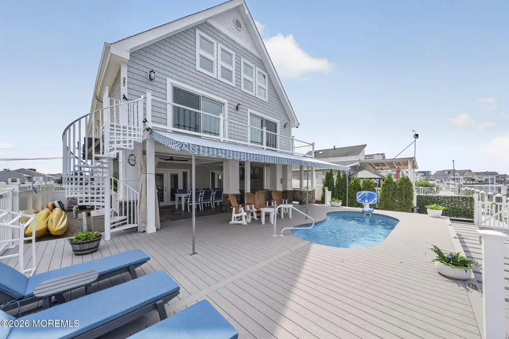 381 Aldo Drive Toms River, NJ 08753