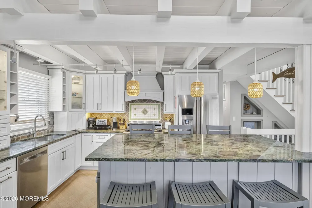381 Aldo Drive Toms River, NJ 08753