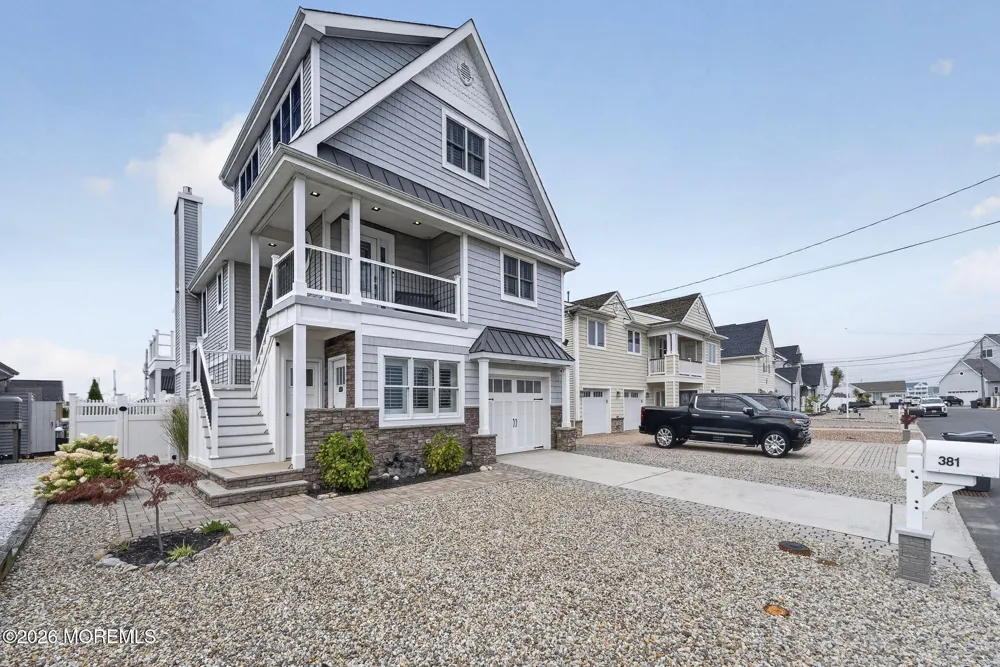 381 Aldo Drive Toms River, NJ 08753