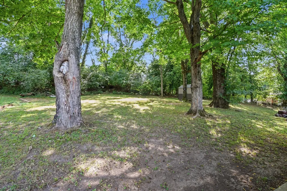 1112 Hyman St Clarksville, TN 37040
