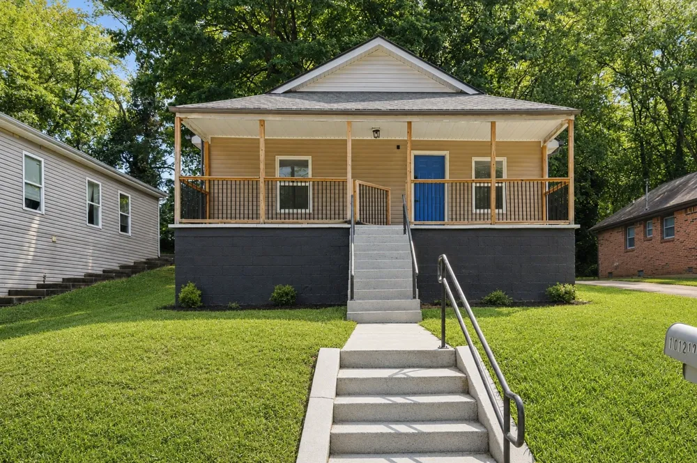 1112 Hyman St Clarksville, TN 37040