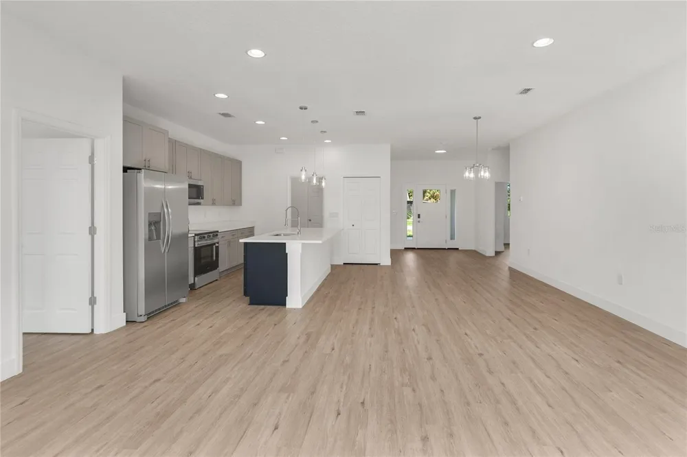 490 CAROLINA AVENUE NW Palm Bay, FL 32907
