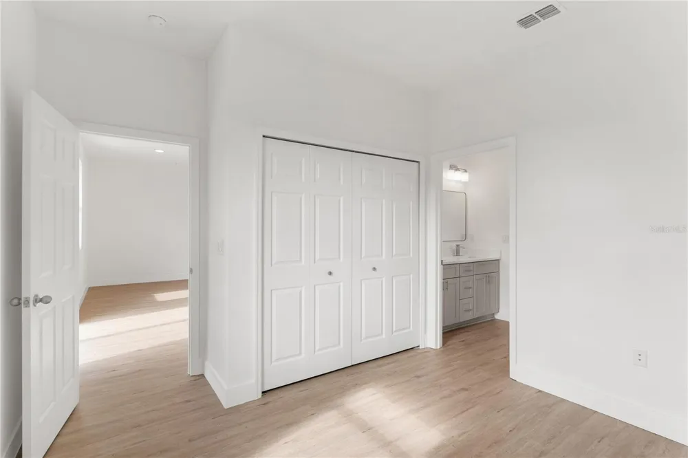 490 CAROLINA AVENUE NW Palm Bay, FL 32907