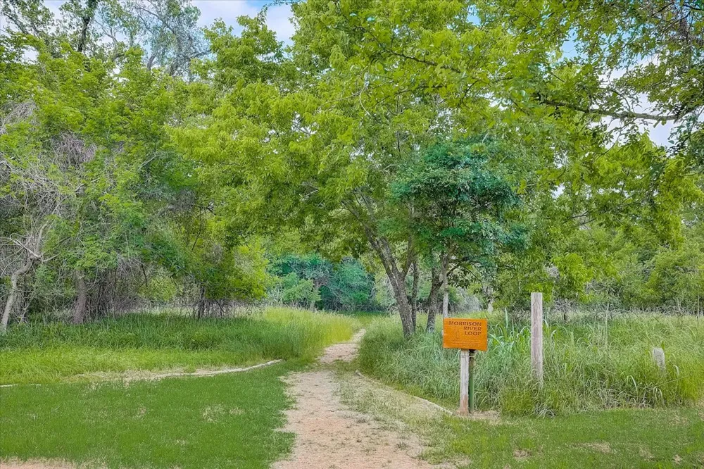 320 Kolekole Lane Bastrop, TX 78602