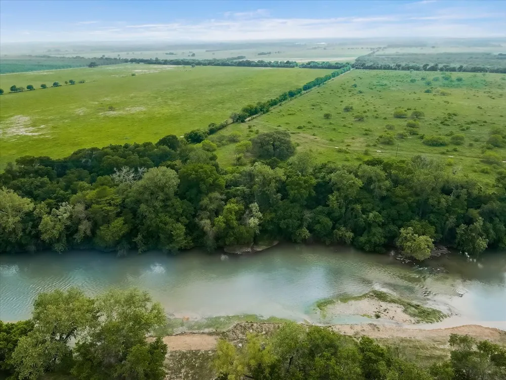 320 Kolekole Lane Bastrop, TX 78602