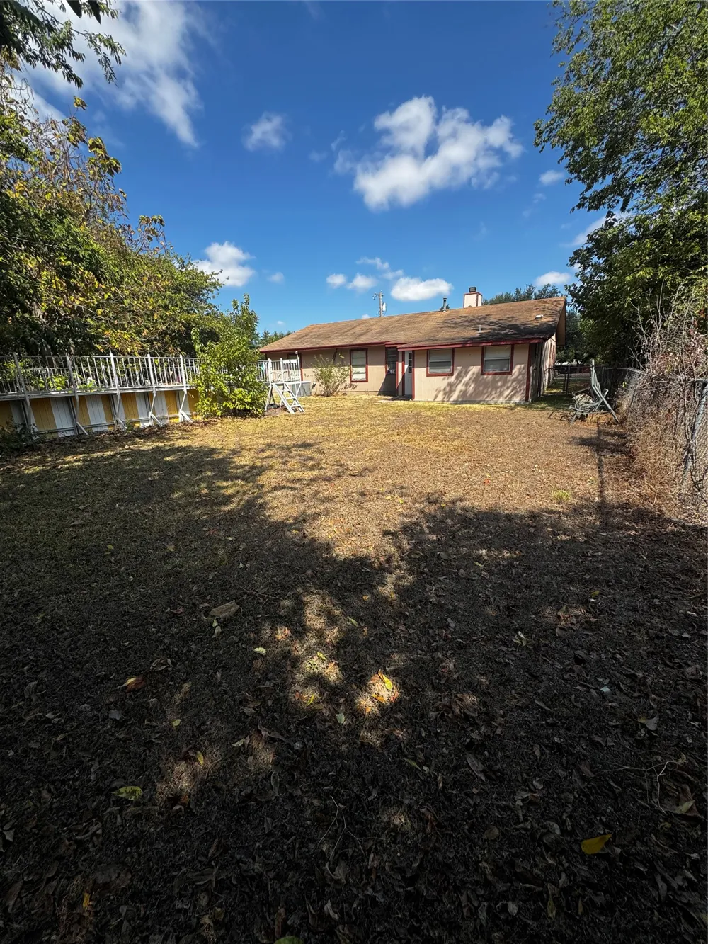 500 Hosack Street Taylor, TX 76574