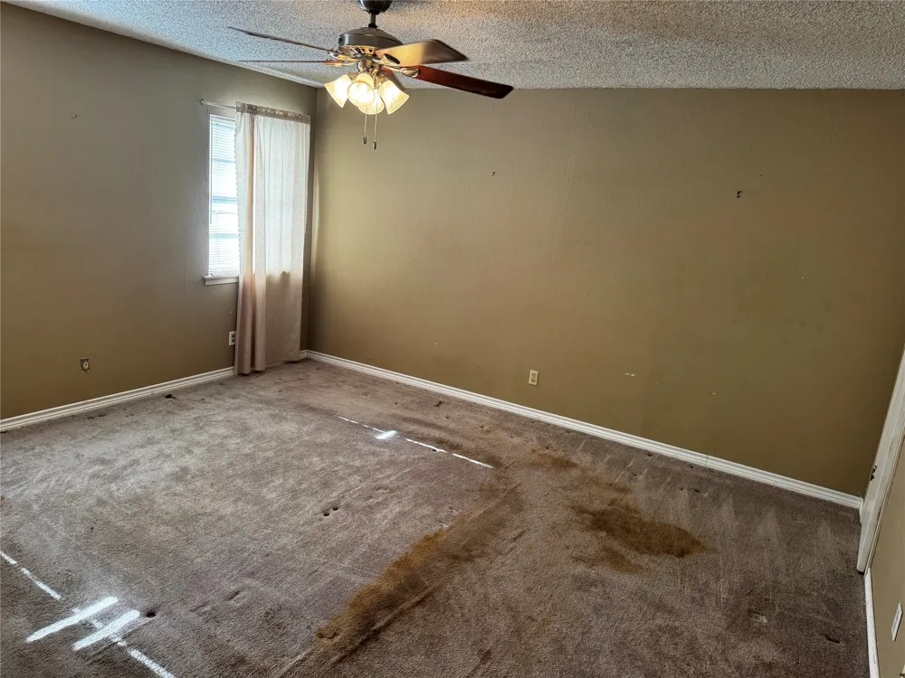 500 Hosack Street Taylor, TX 76574