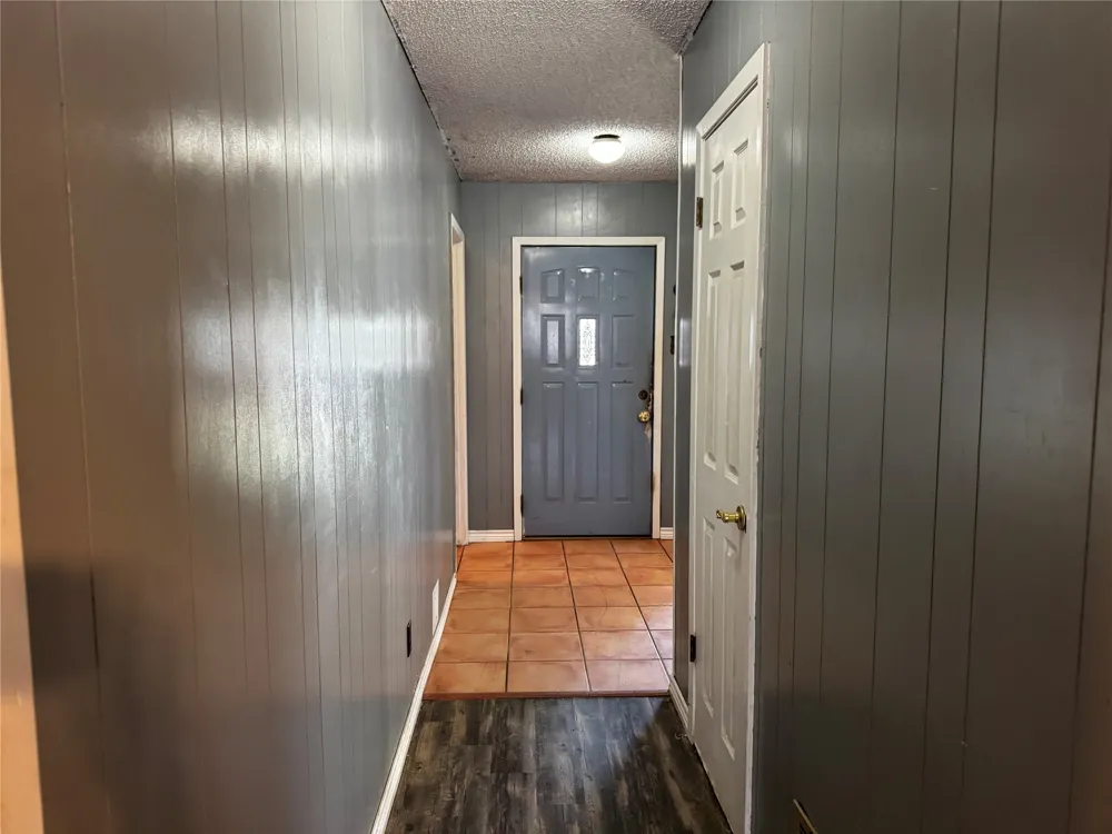 500 Hosack Street Taylor, TX 76574