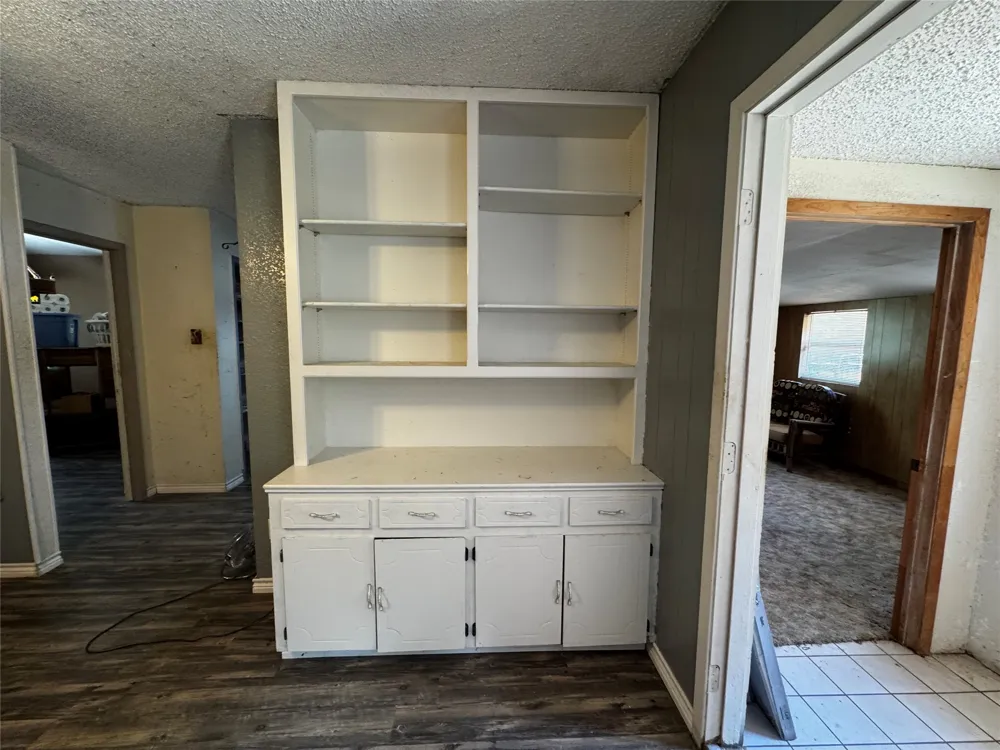 500 Hosack Street Taylor, TX 76574