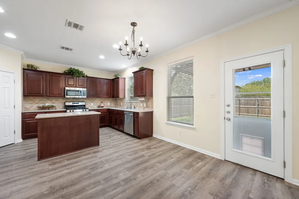 160 Wildhorse Creek Buda, TX 78610