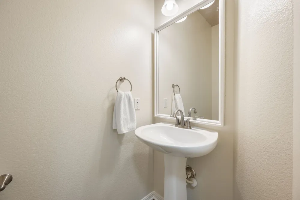 160 Wildhorse Creek Buda, TX 78610