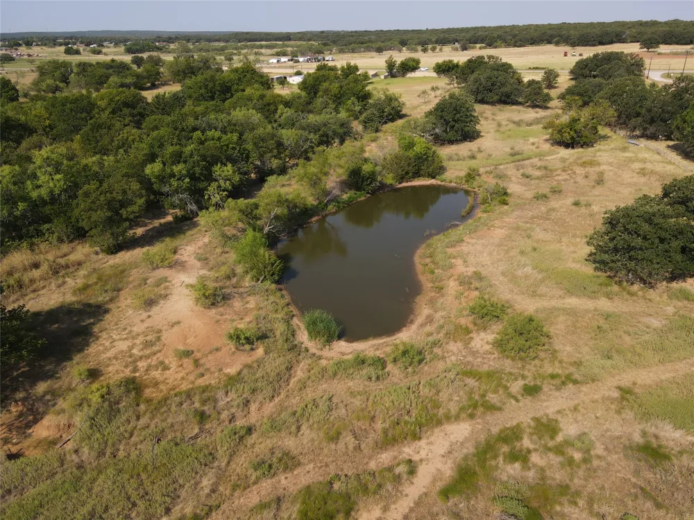 1219 Fm 2583 Bowie, TX 76230