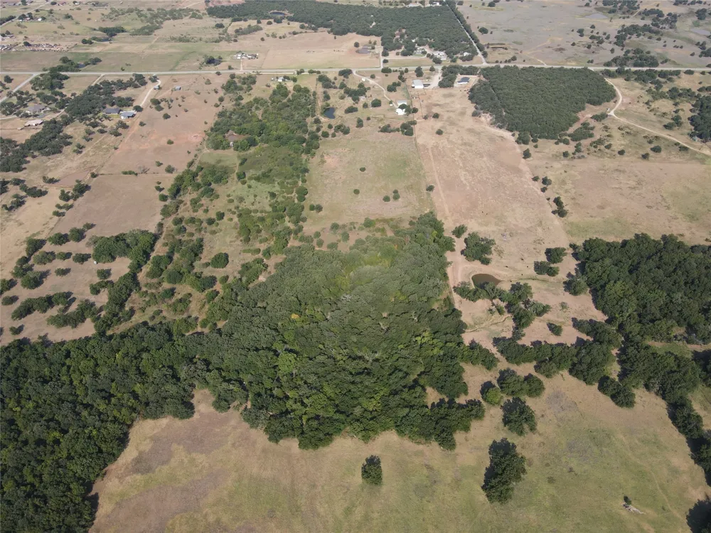 1219 Fm 2583 Bowie, TX 76230