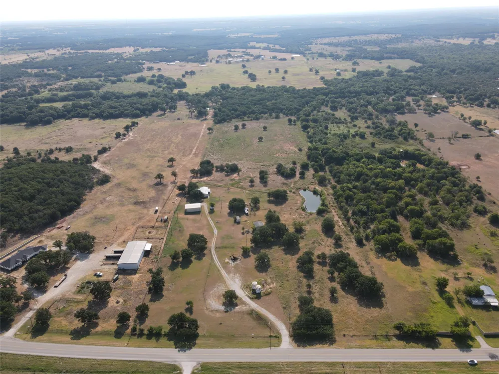1219 Fm 2583 Bowie, TX 76230