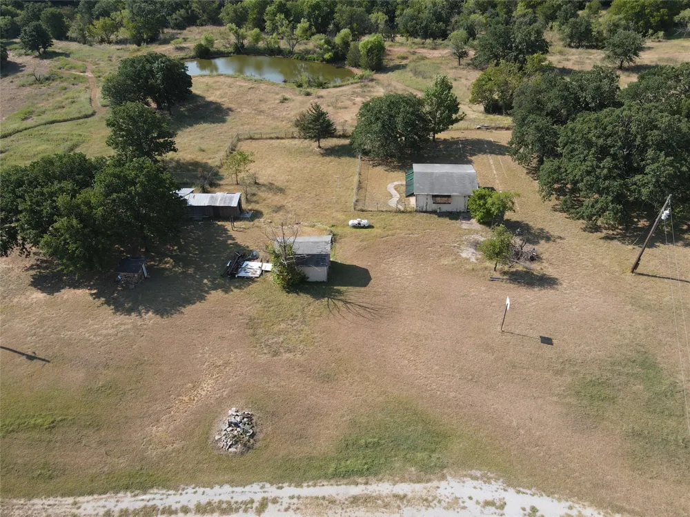 1219 Fm 2583 Bowie, TX 76230