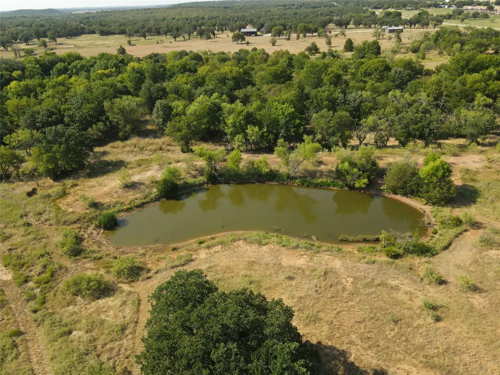 1219 Fm 2583 Bowie, TX 76230