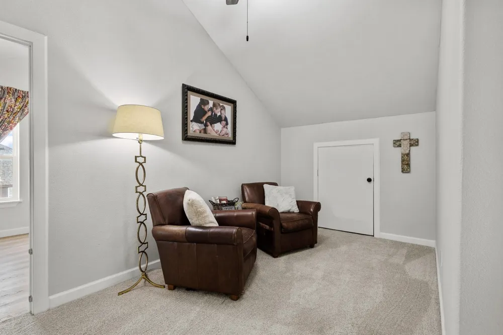 5828 County Road 1093 Celeste, TX 75423