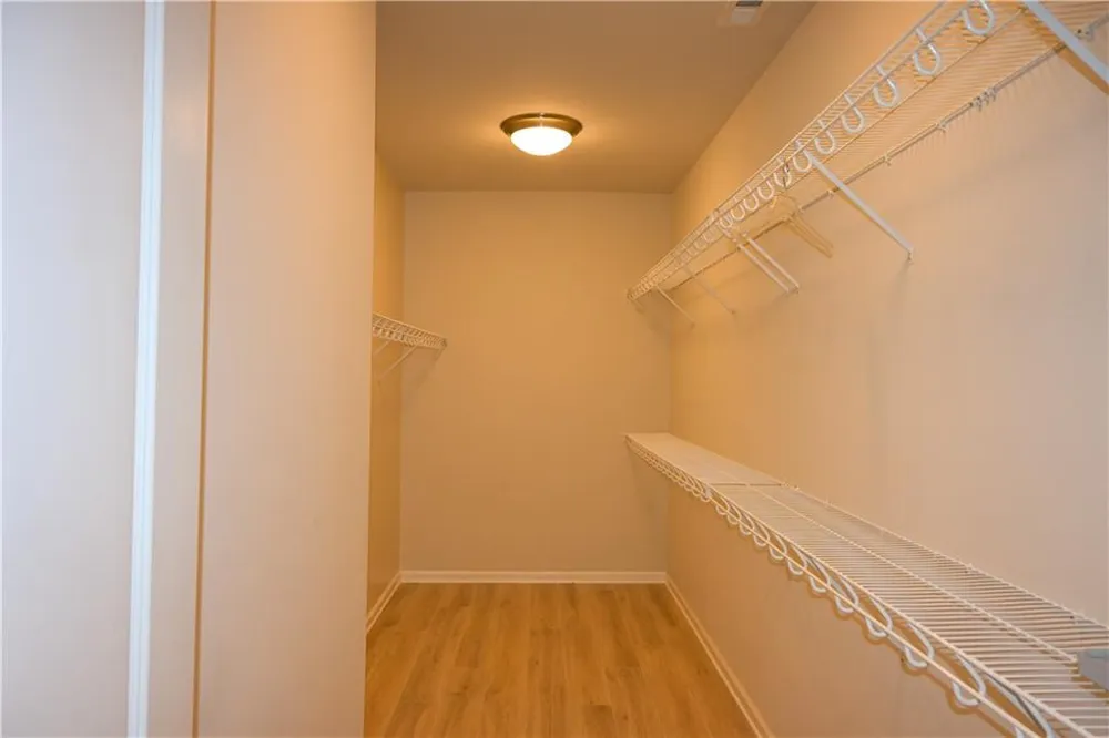 1758 Glenview Park Circle NE Duluth, GA 30097