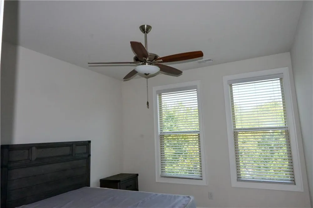 1758 Glenview Park Circle NE Duluth, GA 30097