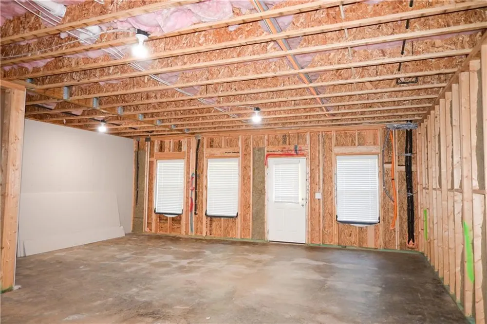 1758 Glenview Park Circle NE Duluth, GA 30097