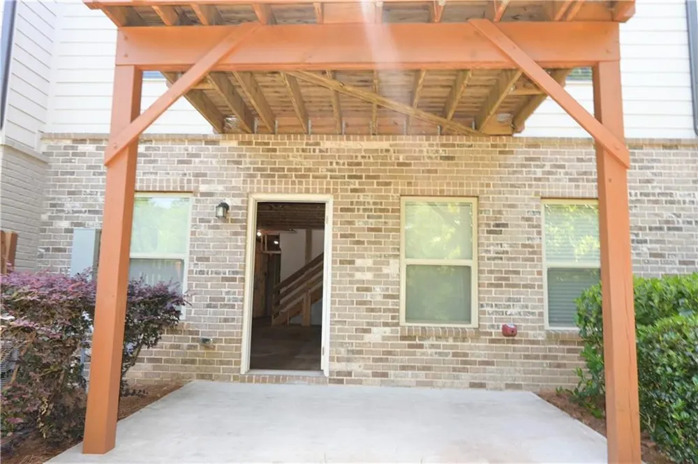 1758 Glenview Park Circle NE Duluth, GA 30097