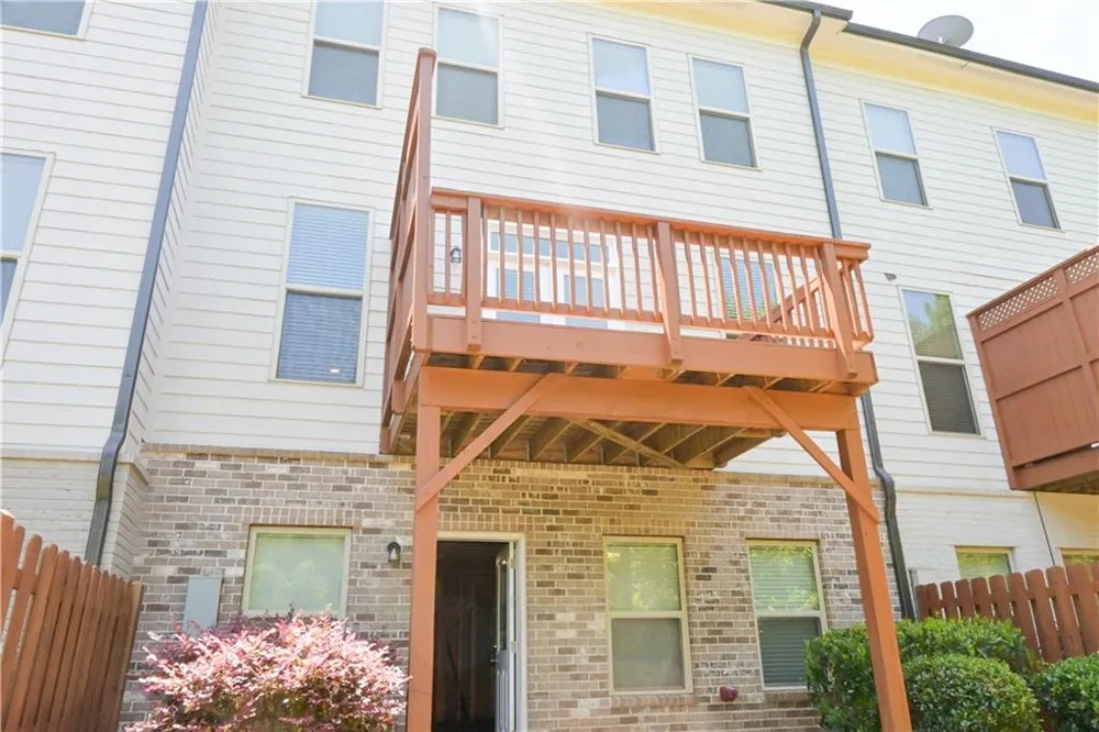 1758 Glenview Park Circle NE Duluth, GA 30097