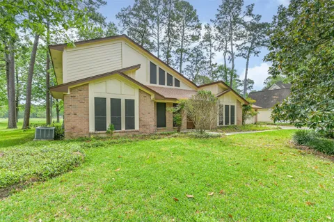 16040 Dunes Drive