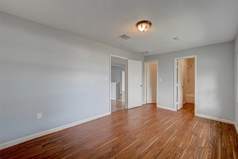 3406 Saint Benedict Street Houston, TX 77021