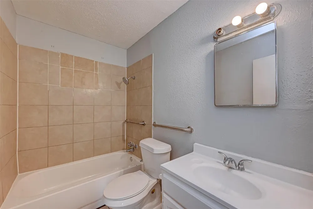 3406 Saint Benedict Street Houston, TX 77021