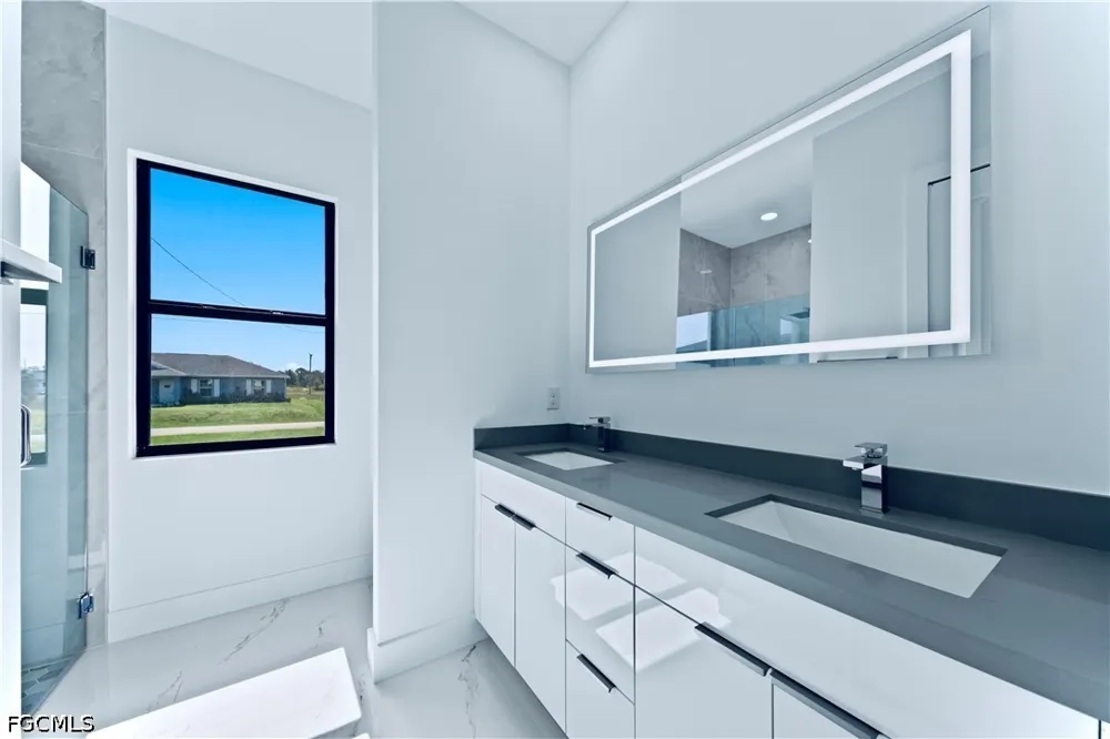 Manresa Avenue S Lehigh Acres, FL 33974
