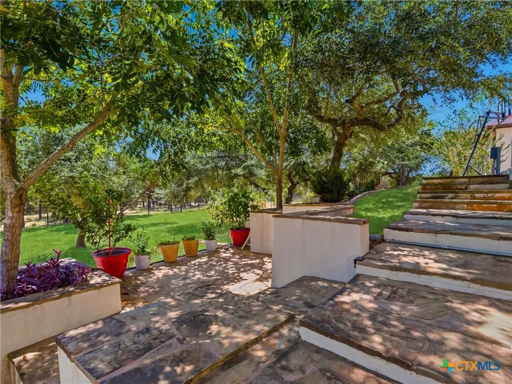 1711 Mountain Springs Canyon Lake, TX 78133