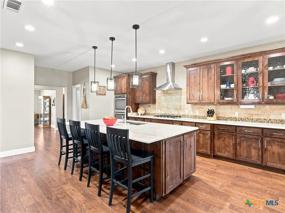 1711 Mountain Springs Canyon Lake, TX 78133