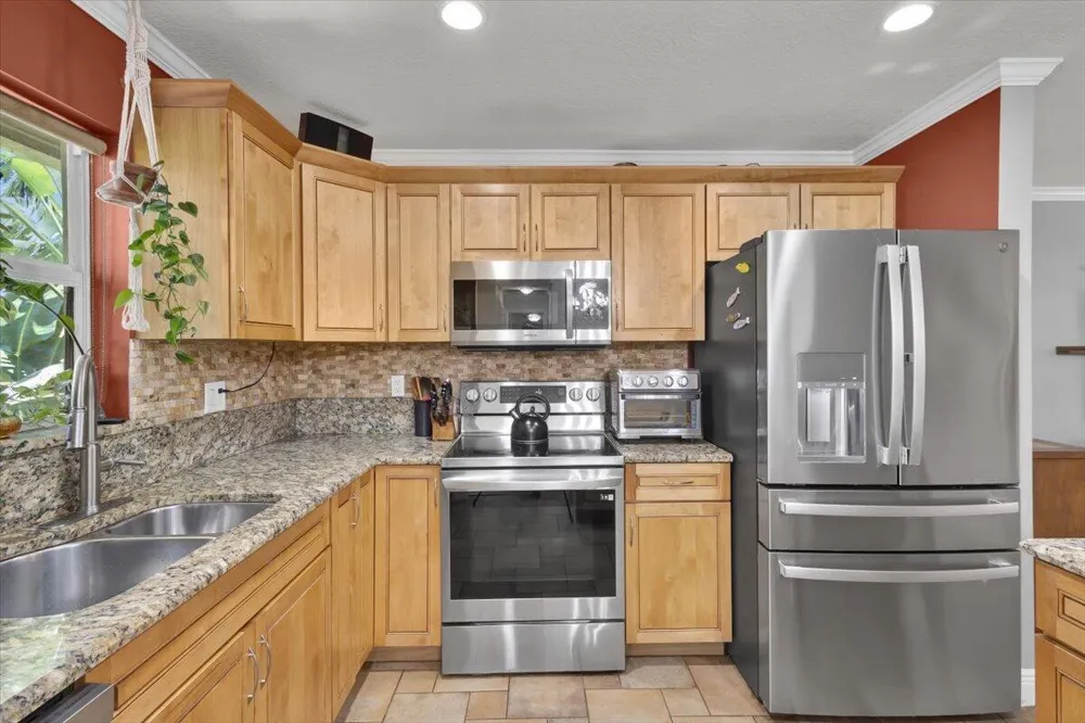 1121 SE ALAMANDA LANE Stuart, FL 34996