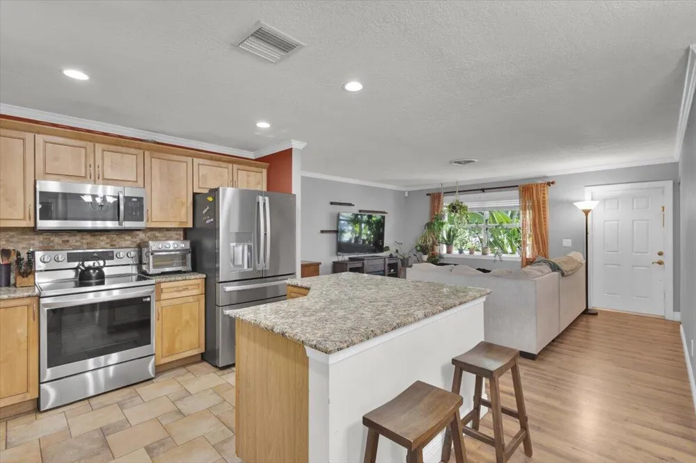 1121 SE ALAMANDA LANE Stuart, FL 34996