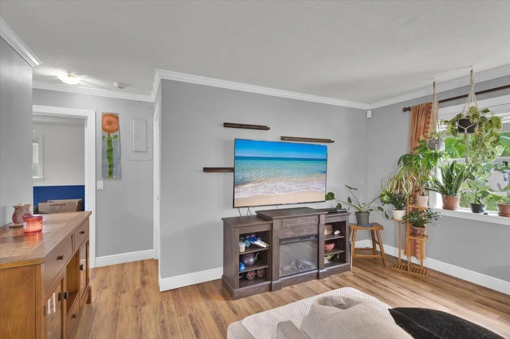 1121 SE ALAMANDA LANE Stuart, FL 34996