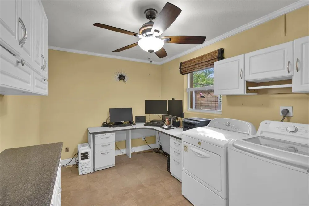 1121 SE ALAMANDA LANE Stuart, FL 34996